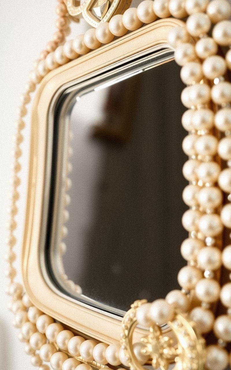 Miroir Décoré Avec Perles Et Perles Brillantes