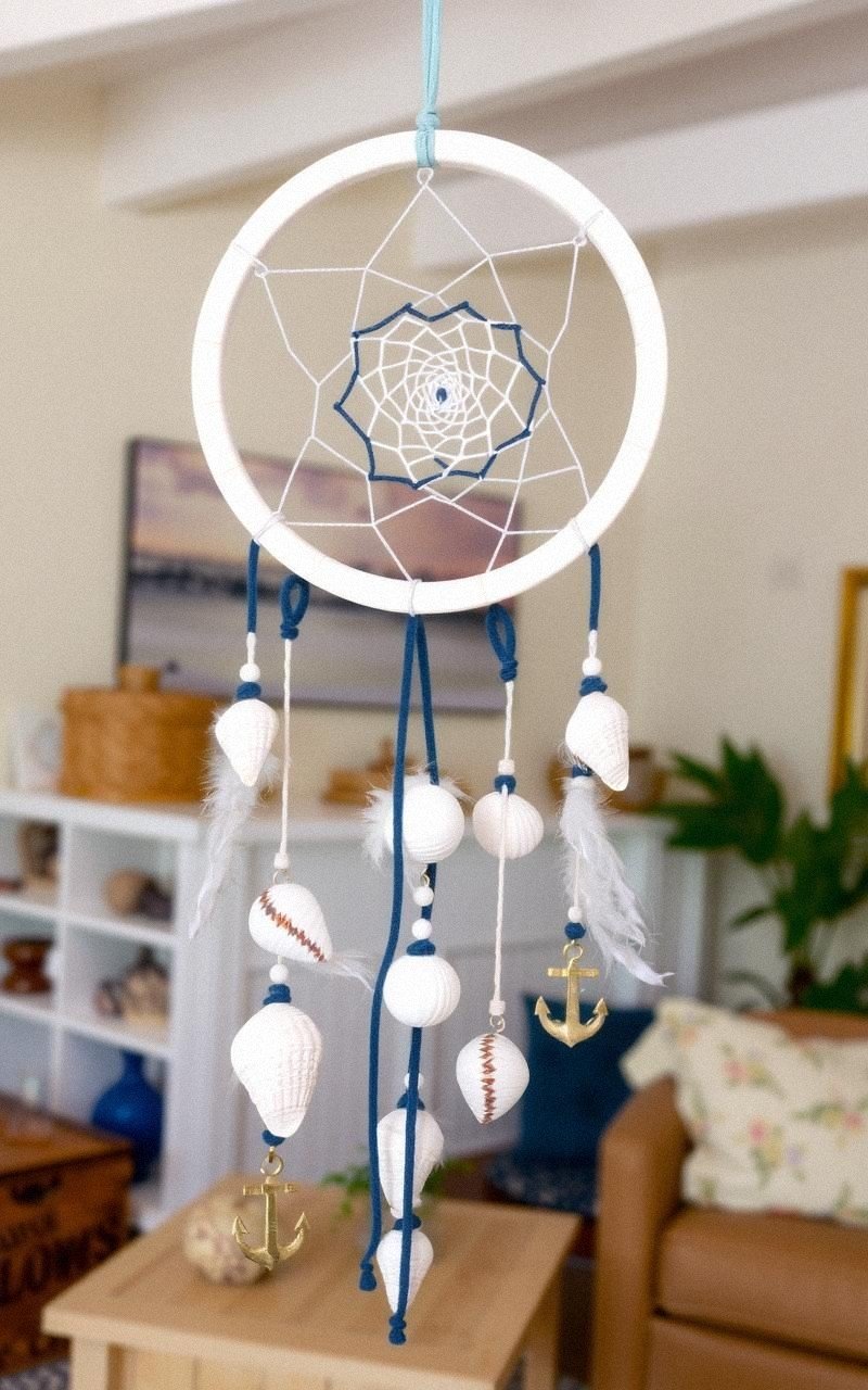 Atrapasueños con Elementos Náuticos y Marinero