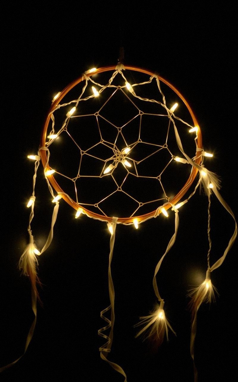 Atrapasueños con Luces LED para un Efecto Mágico